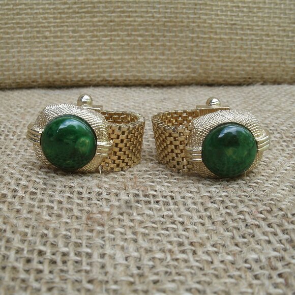 Vintage Swank Tie Tack & Cufflink Set Green & Gold - Picture 3 of 16